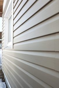 When You Should Replace Your Vinyl Siding